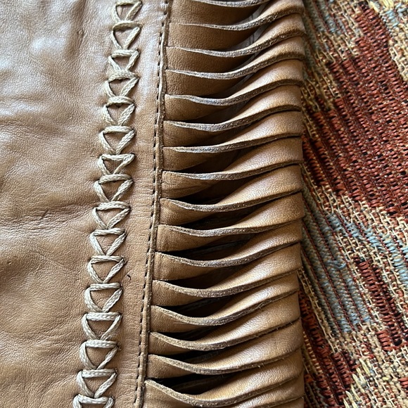 Fringe Taupe below the knee leather boots - Picture 3 of 9